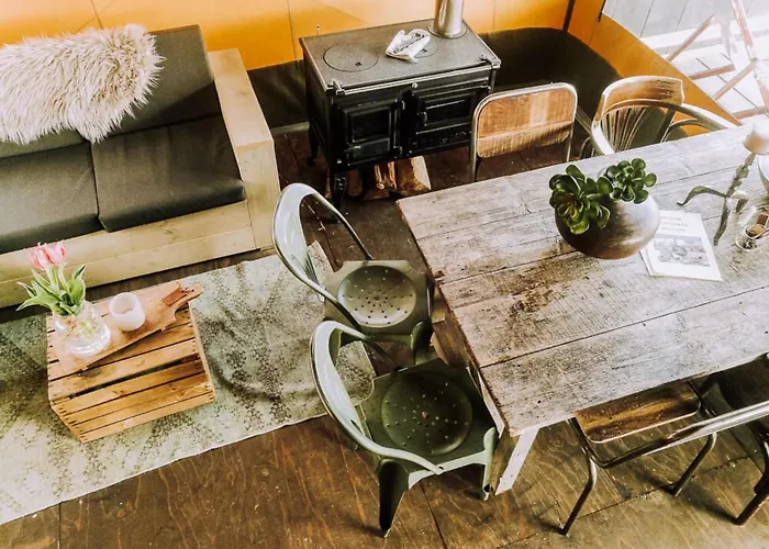 Near The Sea 卡兰茨奥赫