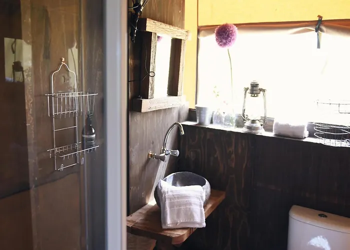 豪华帐篷 Near The Sea